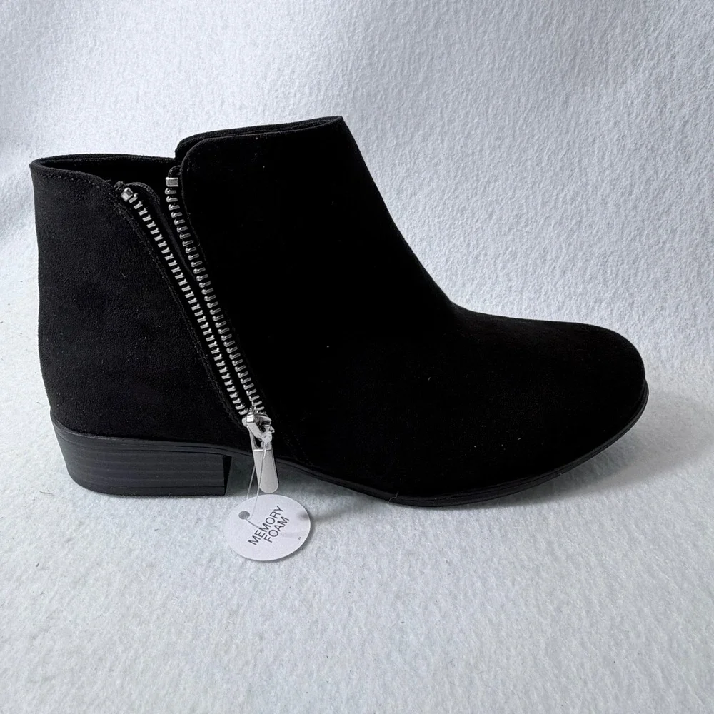 Sonoma Goods For Life Osmona Black Faux Suede Memory Foam Ankle Booties Girls 6